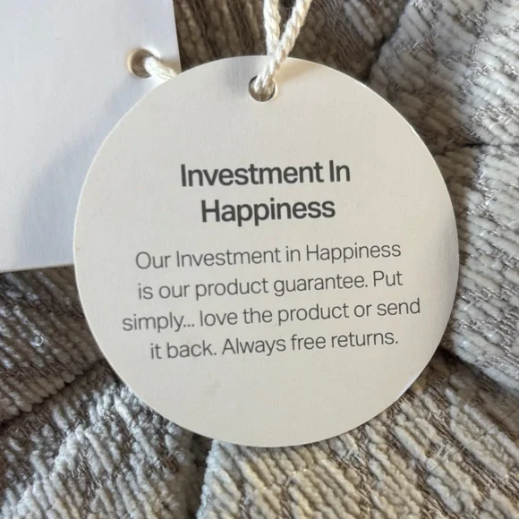 VUORI Halo Performance Crop Racerback Tank Top - Picture 4 of 4